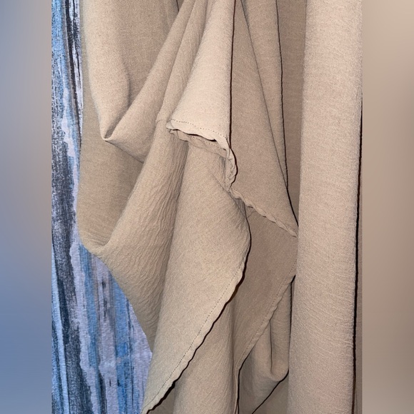 Sirenlily maternity flowy dress size Small NWOT - Picture 8 of 8